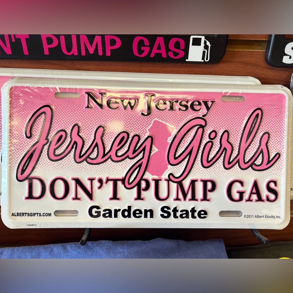 Pink and White 'Jersey Girl' License Plate